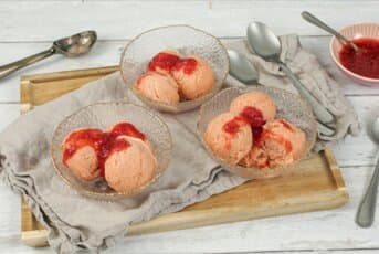 Rhubarb Ice Cream