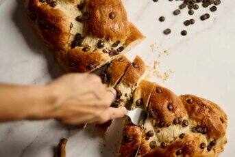 Brioche tressée aux pépites de chocolat