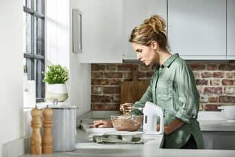 A guide to hand mixers and stand mixers