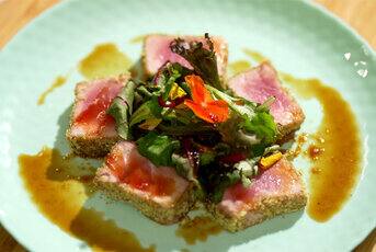 Thon rouge mi-cuit pané by Justine Piluso