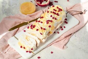 Lemon Curd and Pomengranate Roulade