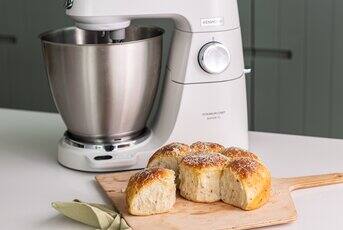 Tear and Share Cheese Loaf by Patrick Ryan