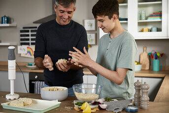 How to bake with kids of all ages