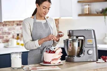 Comparing the Titanium Chef Patissier XL and Cooking Chef XL