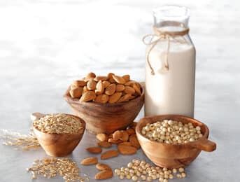 牛乳から植物性ミルクまで  あらゆる種類のミルクに対応