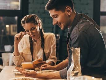 There's a place for  real coffee lovers: Coffee Lounge.