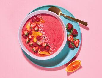 JAGODOWE SMOOTHIE BOWL