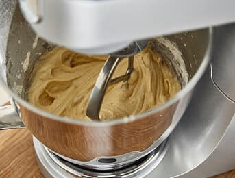 Tested to mix 15,600 sponge cakes