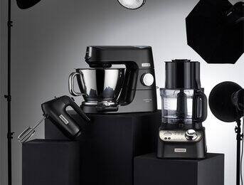 YOUR KITCHEN IS AS UNIQUE AS YOUR AUTOGRAPH