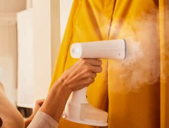 Quickly refresh your outfit for the perfect look.