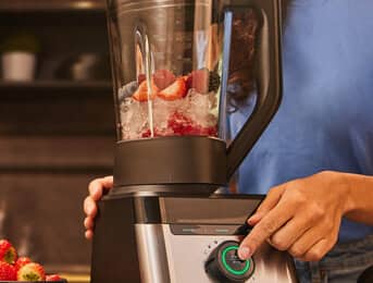 Erőteljes 1400W-os motor.