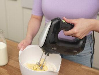 Easy one hand operation