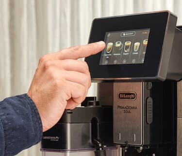 At the touch of a button,​​​​​​​the widest variety of beverages.