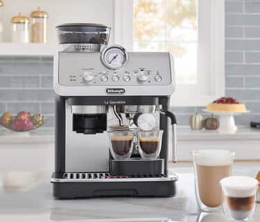 Handcraft lattes andespresso at home