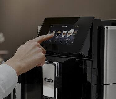 Barista-quality coffee with one touch