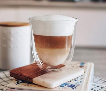 自宅でふわふわラテメニューデロンギ独自のラテクレマ™