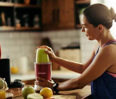 Jak zrobić shake białkowy? Przepisy na koktajle proteinowe