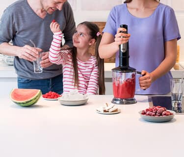 Food they love, made easy.