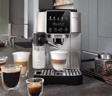 Save 25% on</br>Magnifica Start