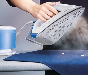 Economisiți cu 50% mai mult timp și spațiu.* Creat pentru a face călcatul mai ușor și mai rapid.