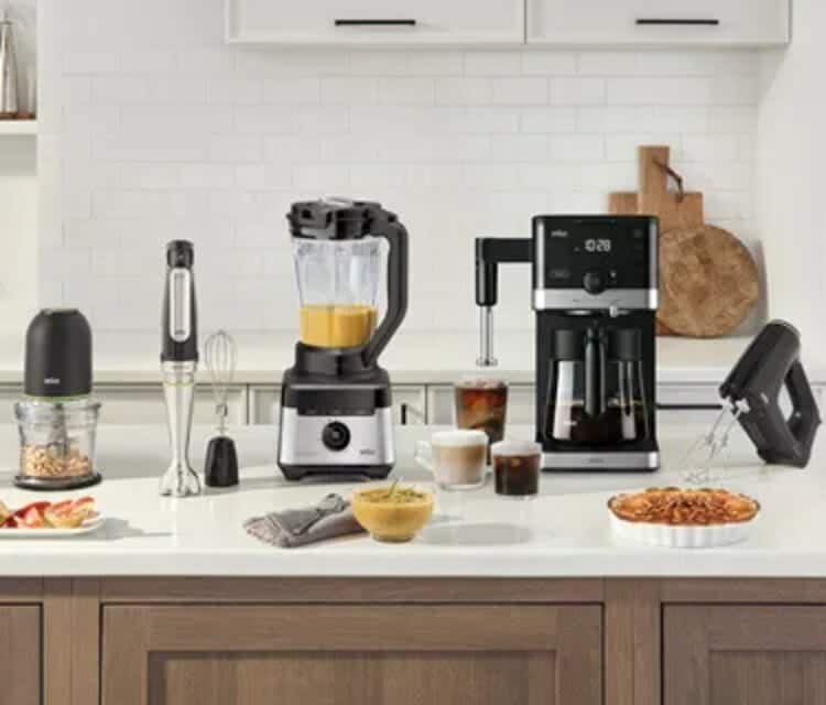 Brew, Blend & <br>Savor Fall