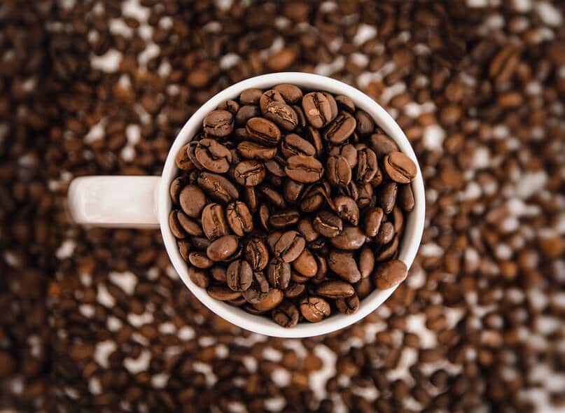 Jak przechowywać kawę ziarnistą i mieloną po otwarciu?