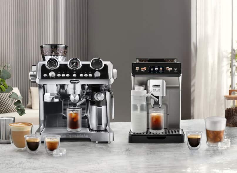 One touch fully automatic or manual coffee machine: two different ways to brew coffee