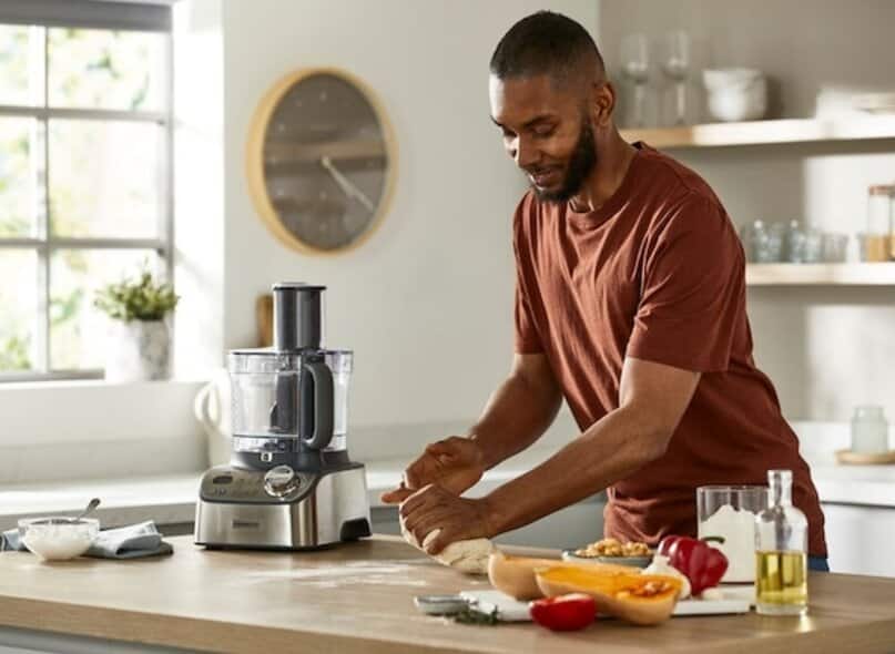 Was kann man mit einer Kompakt Küchenmaschine machen?