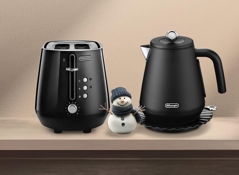 Set di bollitori e tostapane per ravvivare la tua colazione