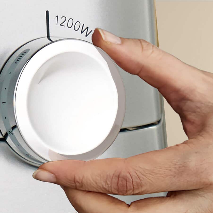 Beállítja a sebességet