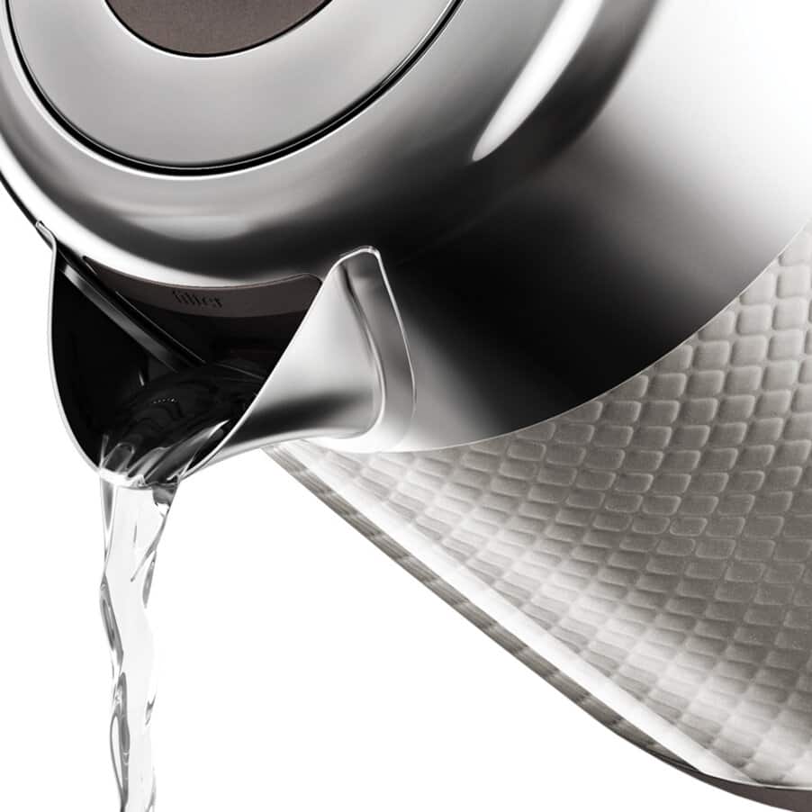 DOKONALÉ NALÉVÁNÍ