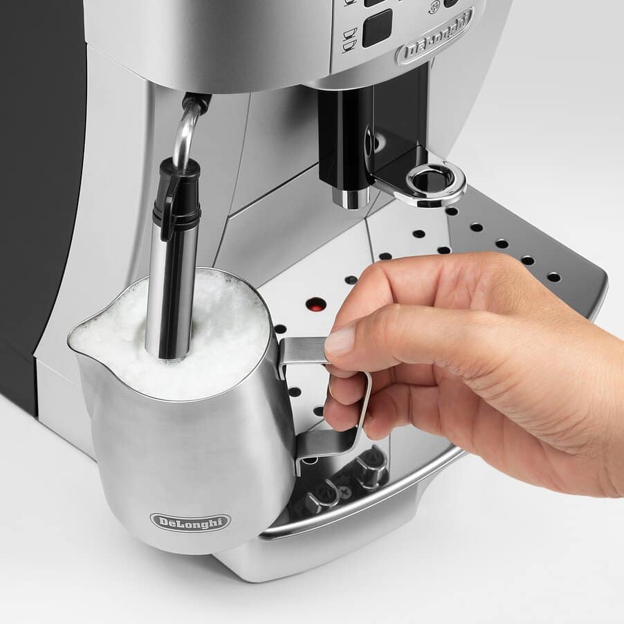 De’Longhi ECAM22112W Magnifica S Amazon.co.jp: De'Longhi ECAM22112W Magnifica S, Fully