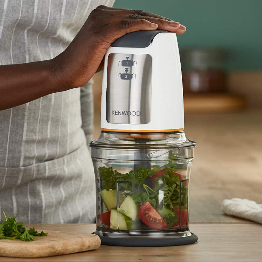 JEDAN PRITISAK GUMBA