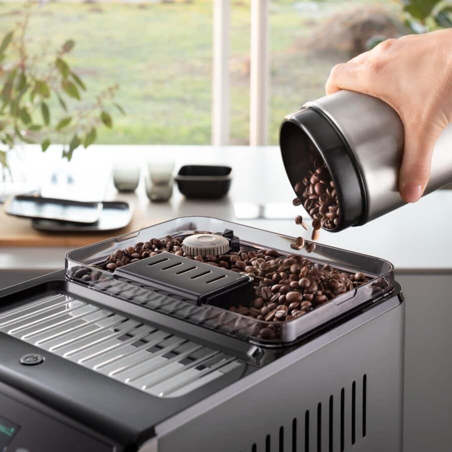 豆から挽きたて淹れたて 極上の一杯をご自宅で