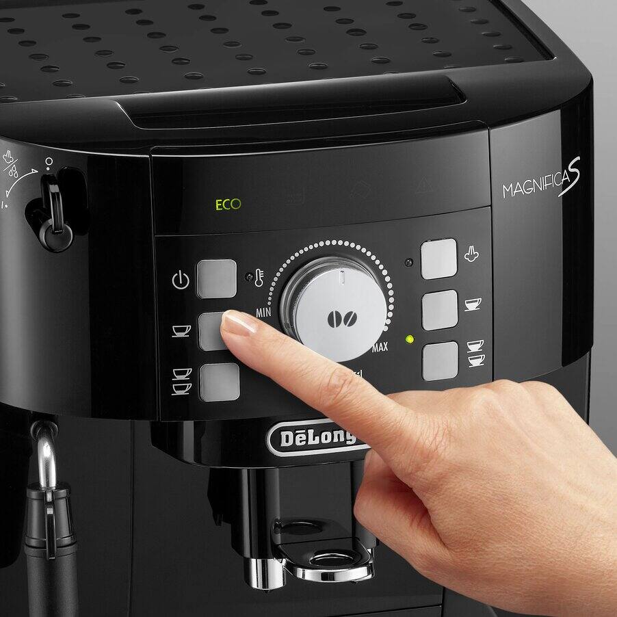 Machines à café entièrement automatiques rénovées, SECOND CHOICE - Magnifica S, undefined, Noir
