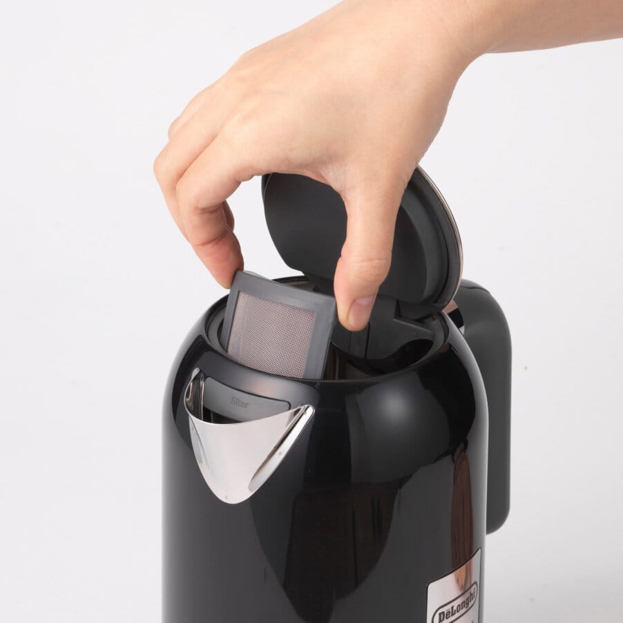 (新品未使用)DeLonghi ZJX650J-BK BLACKケルト ケーミックス 電気ケトル リッチブラック ZJX650J-BK KMix