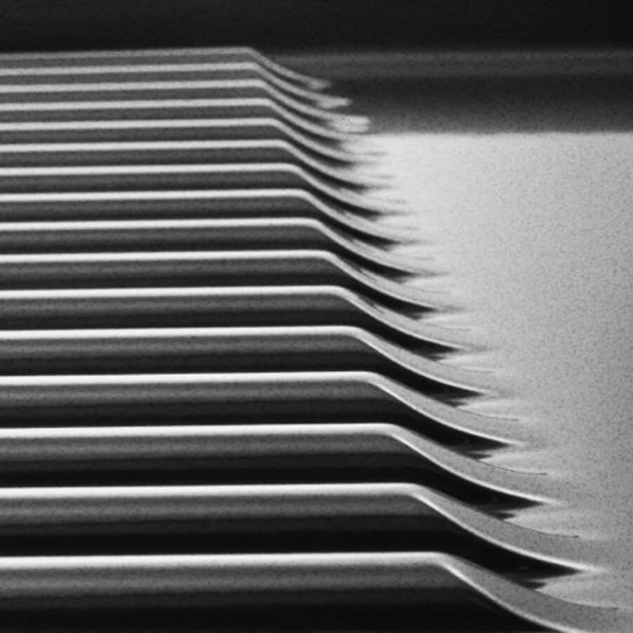 Double plate surface