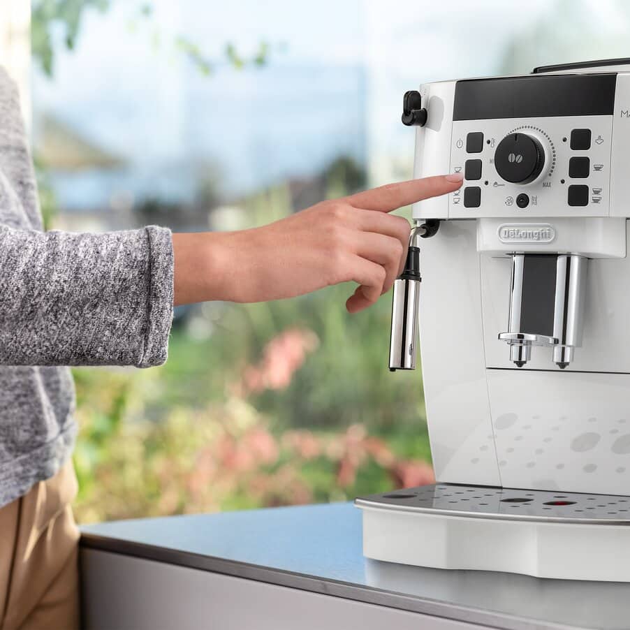 Il tuo caffè al semplice tocco di un tasto