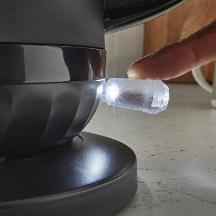 Illuminated on/off switch