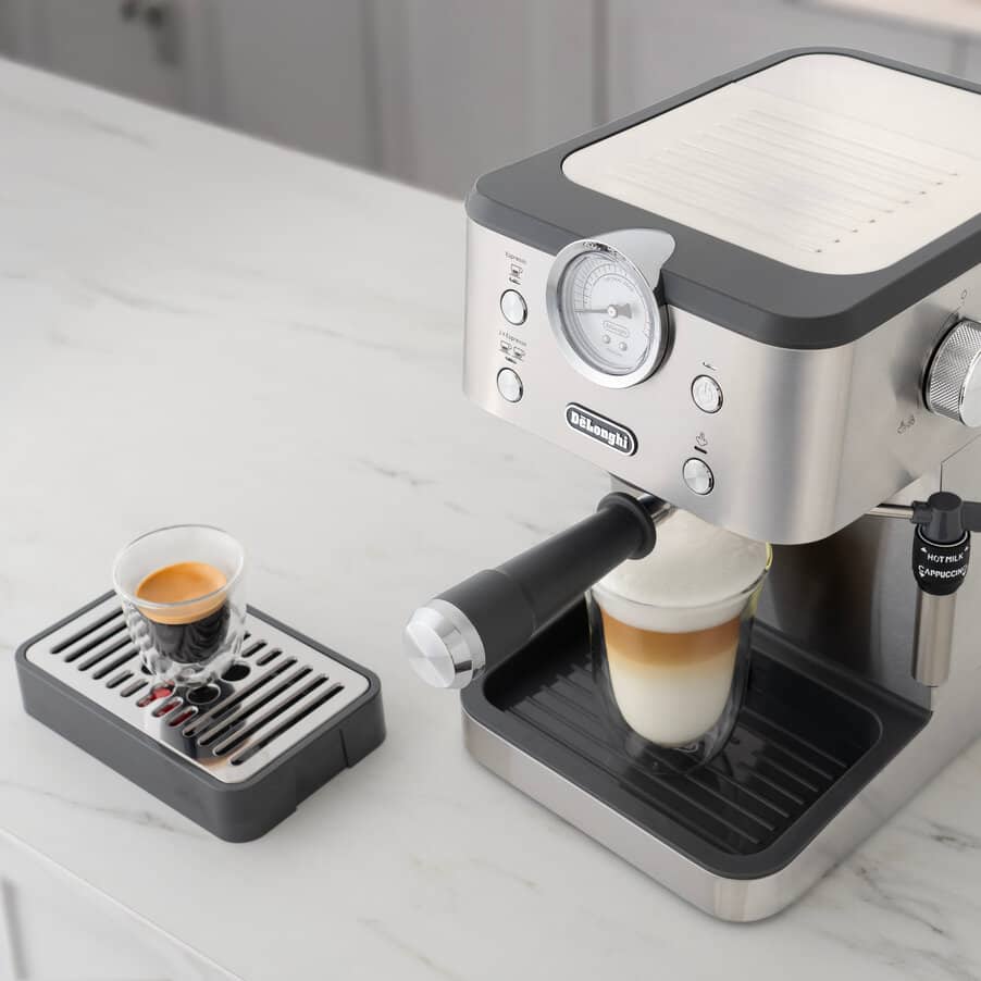ADJUSTABLE DRIP TRAY 