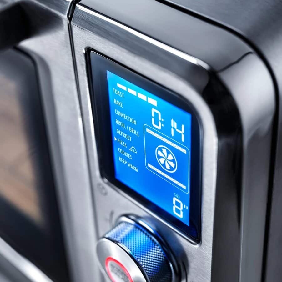 DeLonghi Livenza 0.8 cu ft. Stainless Steel Digital Convection